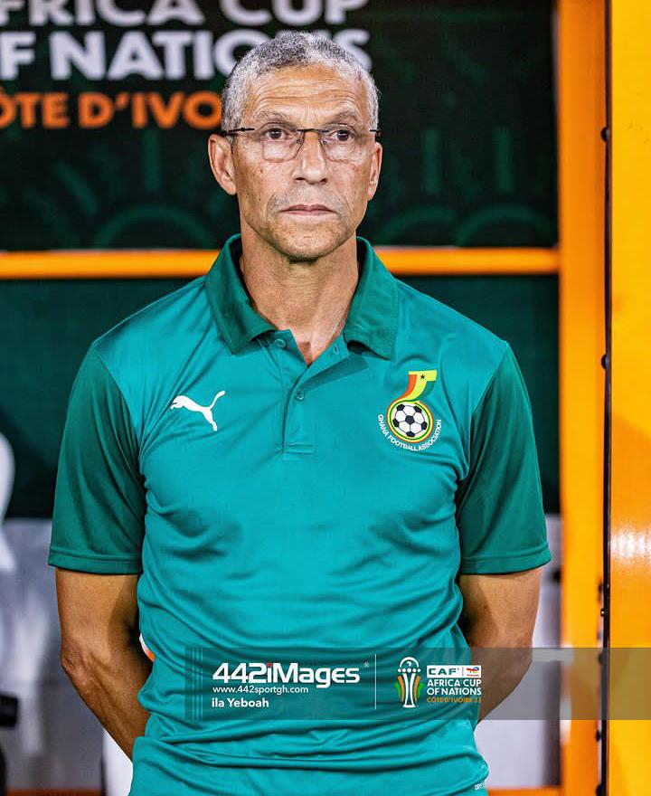 AFCON 2023 : Chris Hughton sacked as BlackStars coach