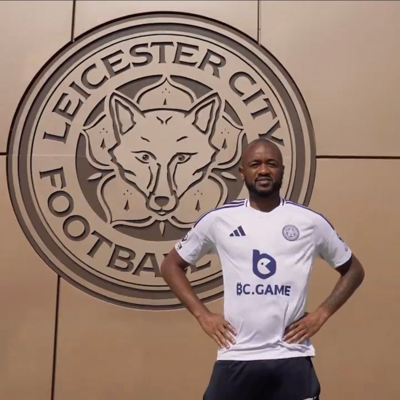 Jordan Ayew joins Leicester City
